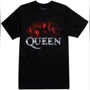 QUEEN Red Portrait Band Tee - medium - NEW